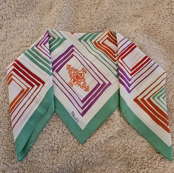 Paoli Vintage scarf. Geometric parter 26" square. - Picture 4 of 5
